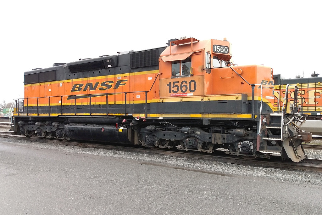 BNSF 1560 nee LN SD35!!!